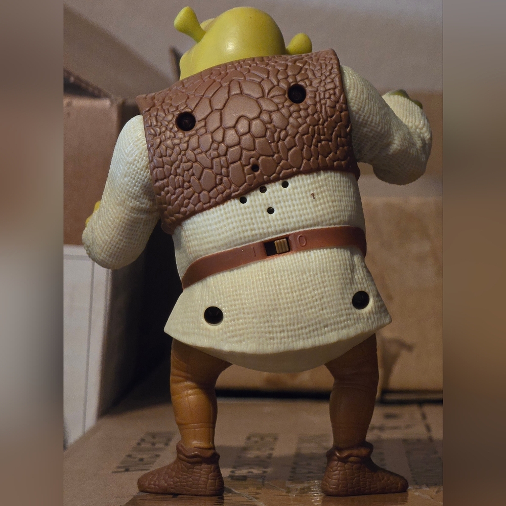 Shrek Action Figure - Picture 3 of 5
